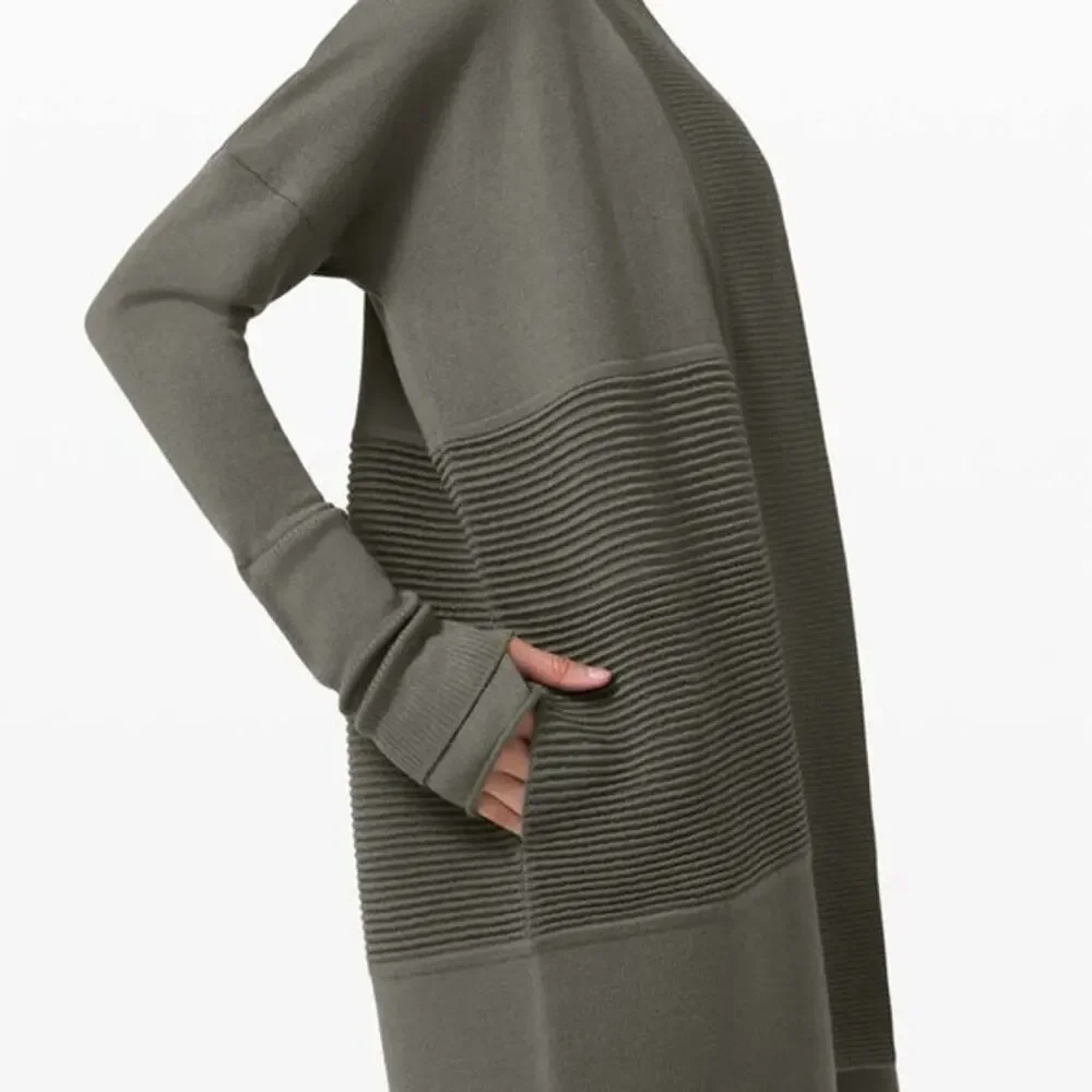 Lululemon Sit In Lotus Wrap Grey Sage Green Size L/XL Merino Wool Cardigan $148 - Picture 1 of 10